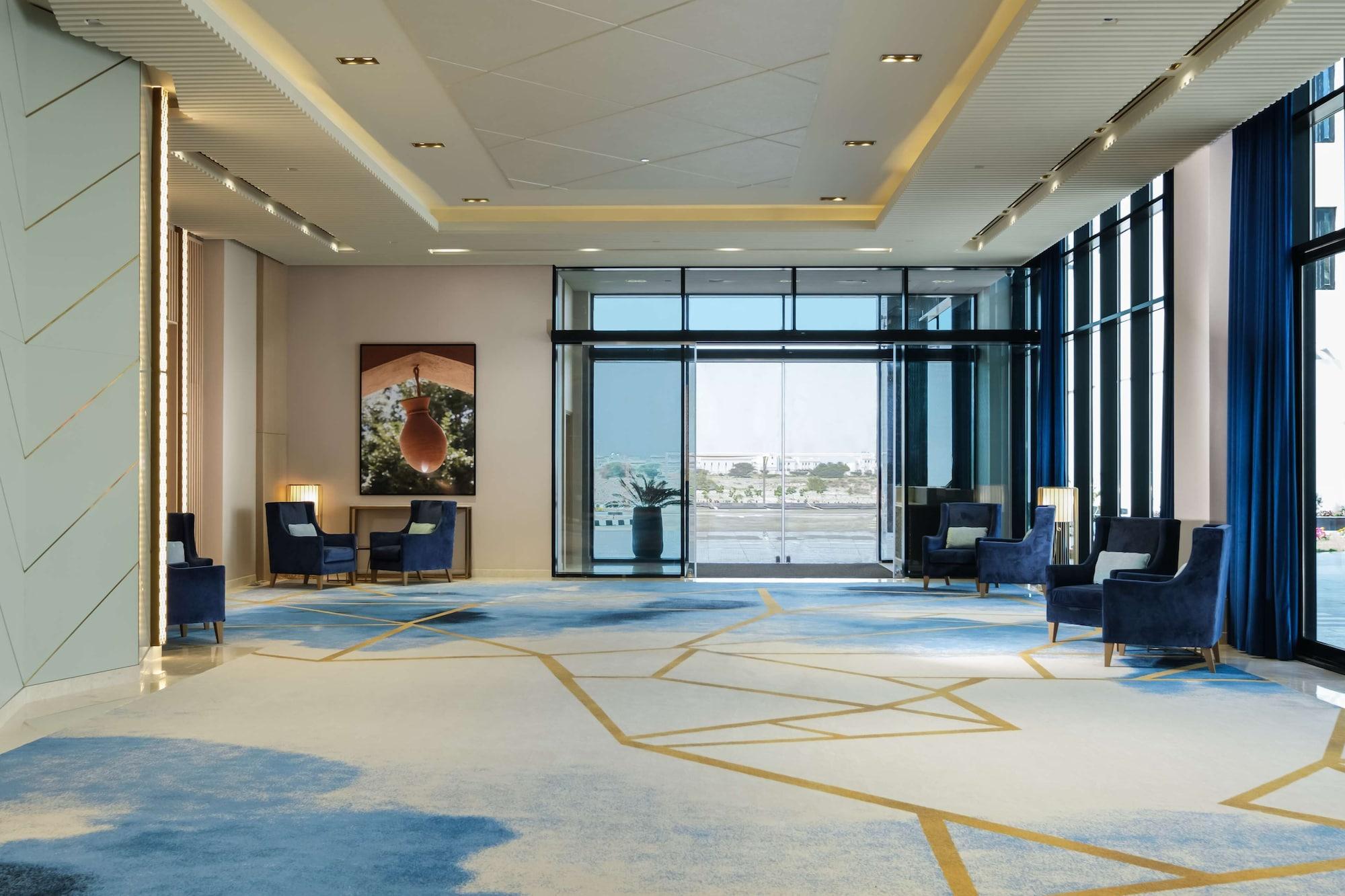 Maani Muscat Hotel & Suites Esterno foto